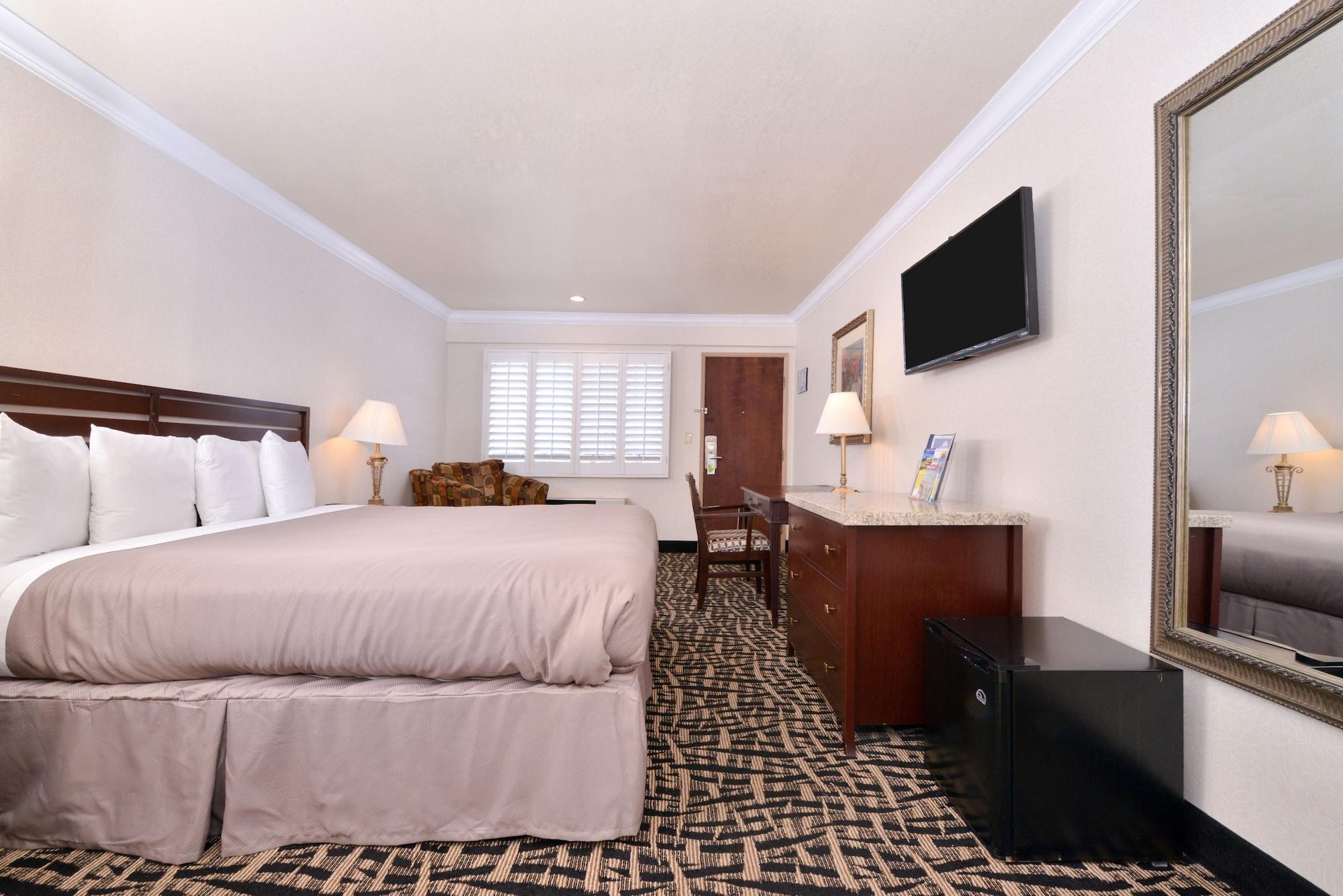Hotel Heritage El Monte Exterior photo