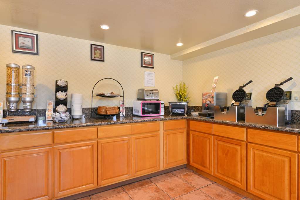 Hotel Heritage El Monte Restaurant photo